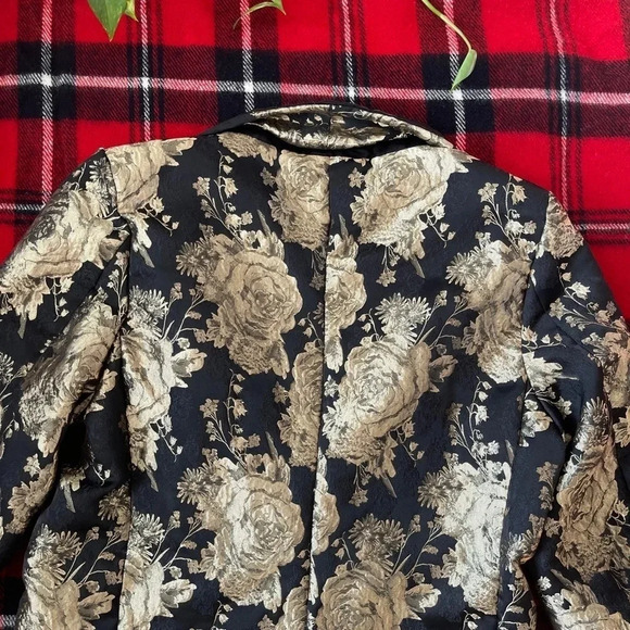 Black and gold sports coat 'Marckus Raylond' two button - size L - Picture 11 of 16